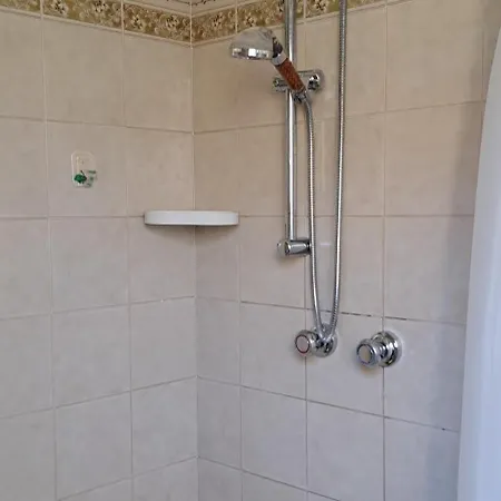 Beni * ביביונה